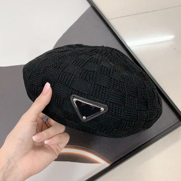 

designer beret womens letter luxury tie-dye cashmere hat beret cap lady outdoor travel warm winter windproof vacation bonnet caps aa5, Blue;gray