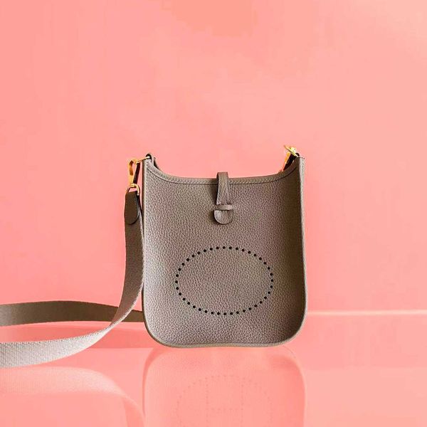 

totes bag herbags evelyn bag hobo women's luxury designer shoulder bags with scarf men tote pochette handbags hollow out clutch bags xb