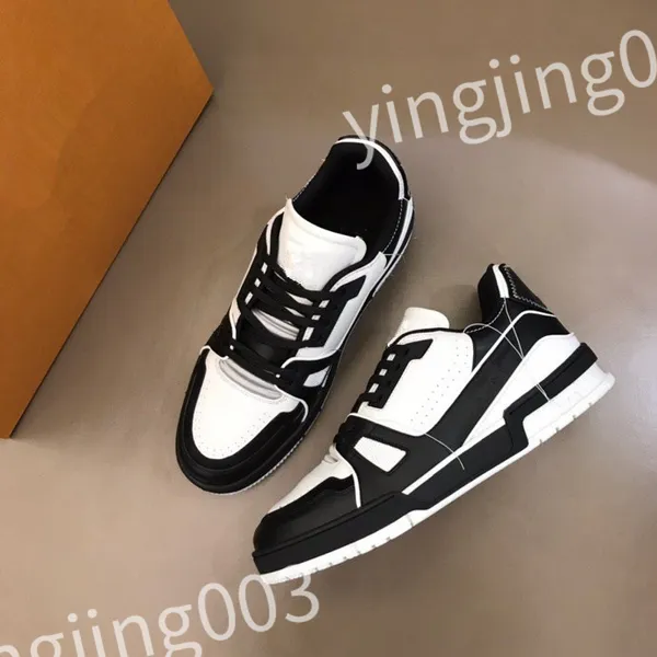 

2023 luxurys designer men women casual shoes sneakers platform black white grey blue light mens trainers sports fashion tennis shoes size 39