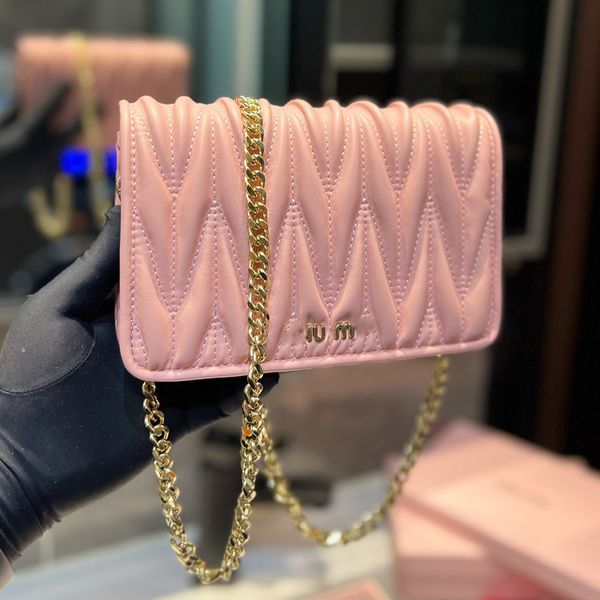 

luxury designer miui womens chain shoulder bag matelasse fashion crossbody bag leather handbag backpack wallet tote bag 586967