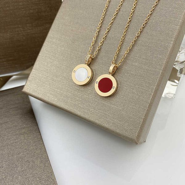 

Fashion Bvlgr jewelry brand designer women's accessories Double sided Shell Natural Fritillaria Fan shaped Necklace Versatile Diamond Titanium Steel Chain