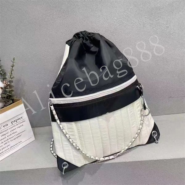 

2023 new luxury brand shoulder bags c logo nylon chain bags shoulder backpack handbag 2 style wear large capacity 5 color credit card purse