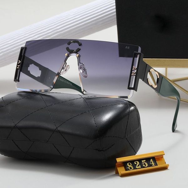 

luxury designer sunglasses classic sunglass outdoor beach driving men women 7 colours available with box good nice, White;black