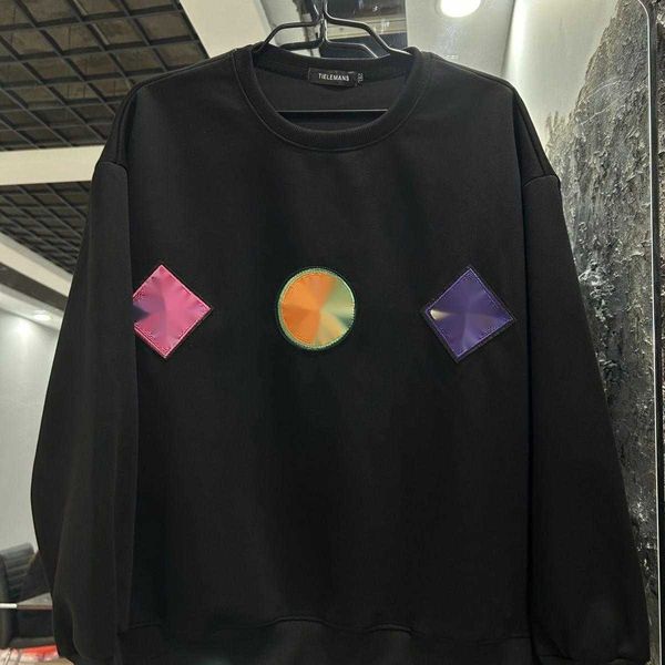 

2023 early autumn new exquisite three flower embroidery couples same fashion versatile round neck small ins sweater for men ao5w u3sa, Black