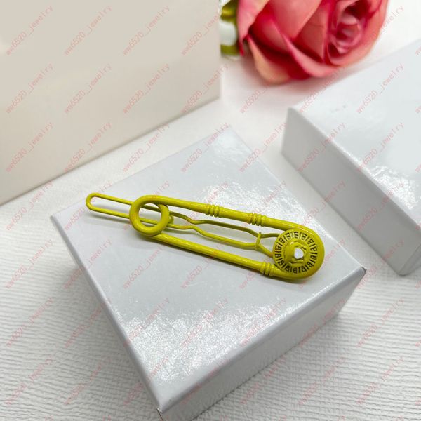 

designer fashion lemon green interlock pattern beauty portrait hair clips & barrettes, valentine's day, christmas, thanksgiving, gifts, Golden;silver