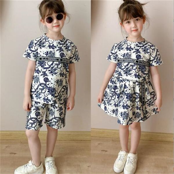 

2023 summer new designer children's set boys girls printed leopard print short-sleeved t-shirt + shorts skirt 2pcs suit fashion childre, White