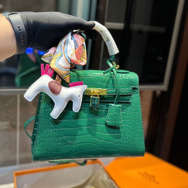 

crocodile tote bag women handbag designer shoulder cross body bags flap hand bags luxury shopping bags leather ribbons pony lock gold hardwa