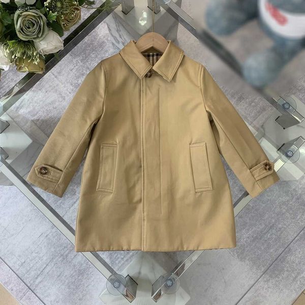 

luxury designer baby coats kids jacket double sided use windbreaker size 100-160 cm letter intaglio button decoration child outwear july26, Camo