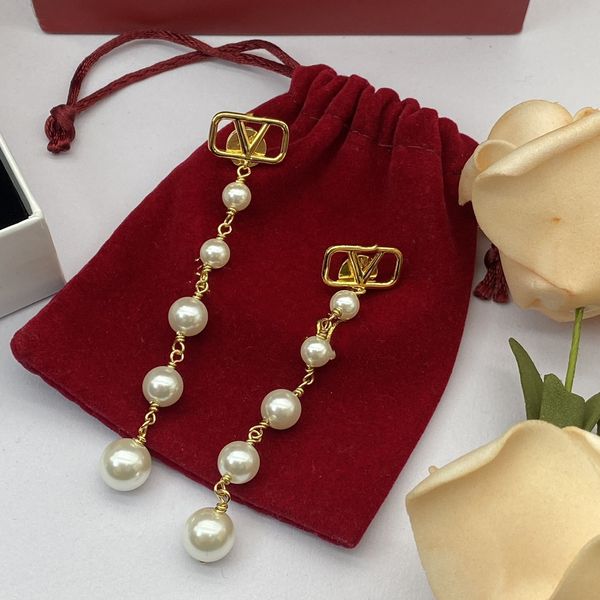 

2023 earrings designer for women stud luxury gold heart shape pearl crystal gold double v letter 925s silver jewelry classic love you a9, Golden;silver