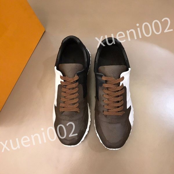 

luxury designer shoes leather sneakers trainers triple white black men women youth fashion sports shoes classic shoes old dad shoes rd0907