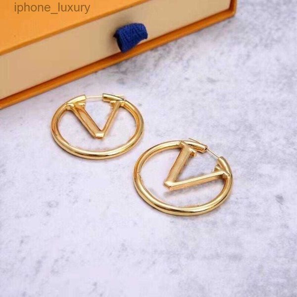 

luxury big gold hoop earrings for lady women orrous girls ear studs set designer jewelry earring valentine's day gift engagement for br, Golden;silver