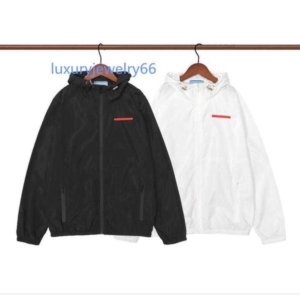 

22fw mens jackets fashion letters print jacket coats windbreaker with inverted triangle luxury men women streetwear waterproof outerwear coa, Black;brown