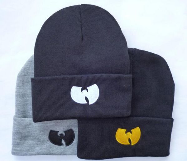 

2023 new outdoors sports trendy men women knitted hat fashion letter pattern embroidery ski warm beanie cap ad20