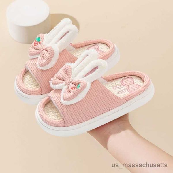 

slipper spring and autumn girls boys cute children breathable non-slip comfortable soft thick slippers home shoes kids r230816, Black;grey