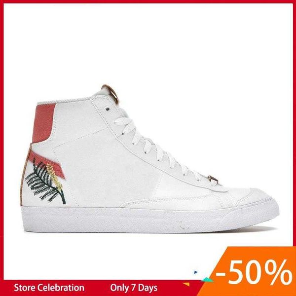 

2023 blazer mid 77 jumbo casual shoes men women blazers og black white red indigo pine green high vintage arctic punch trainers designer pla