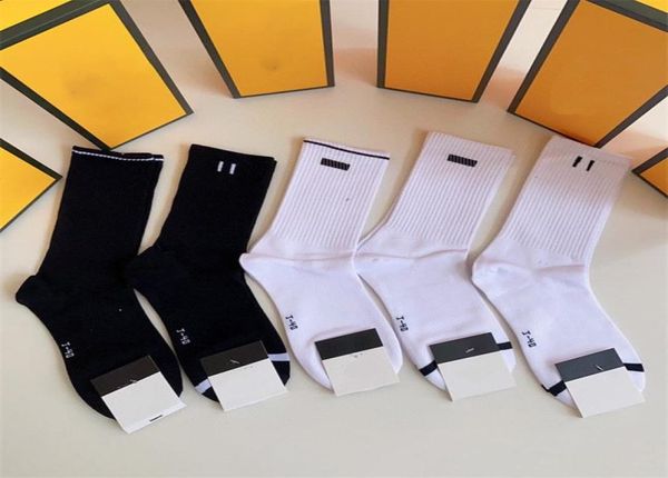 

women menletters socks comfortable fashion sock breathable spring winter autumn sports socks 5 pair a box9731204, Black;white