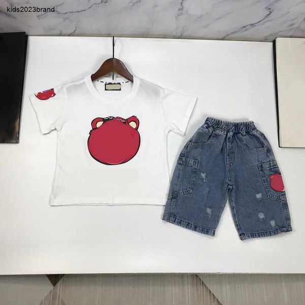 

kids designer clothes tracksuits designer baby suits size 90-150 cm 2pcs cartoon animal print t-shirt and distressed denim shorts june27, White