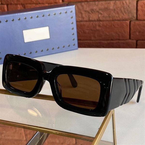 

2023 womens black frame sunglasses women men designer sun glasses square plate frame legs simple fashion style uv400 glasse 0811 w246z, White;black