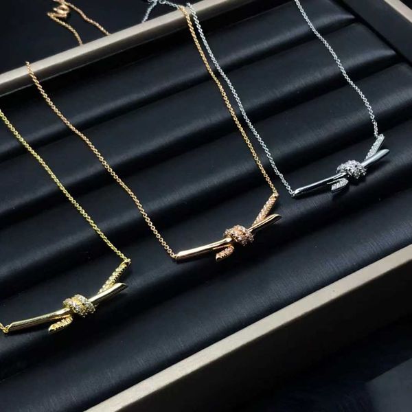 

versatile high edition knot necklace women's rope smooth faced diamond bowknot pendant gu ailing same style collar chain, Black