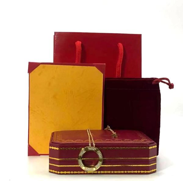 

round diamond necklaces women diamond six screws stainless steel couple jewelry on the neck fashion christmas valentines day gifts9023825, Silver