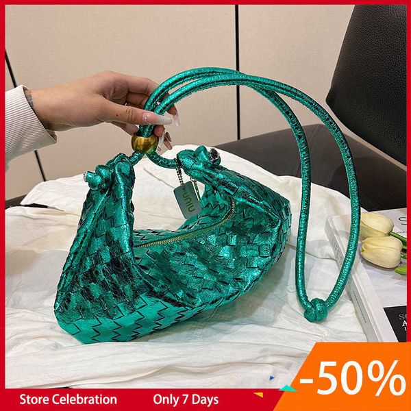 

woven women's bag french high-end feeling large capacity commuting hand held shoulder bag niche fashion dumpling bag