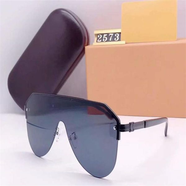 

rsyjyrs 2021 new luxur classic pilot sunglasses designer brand fashion mens womens sun glasses eyewear metal glass len212y, White;black