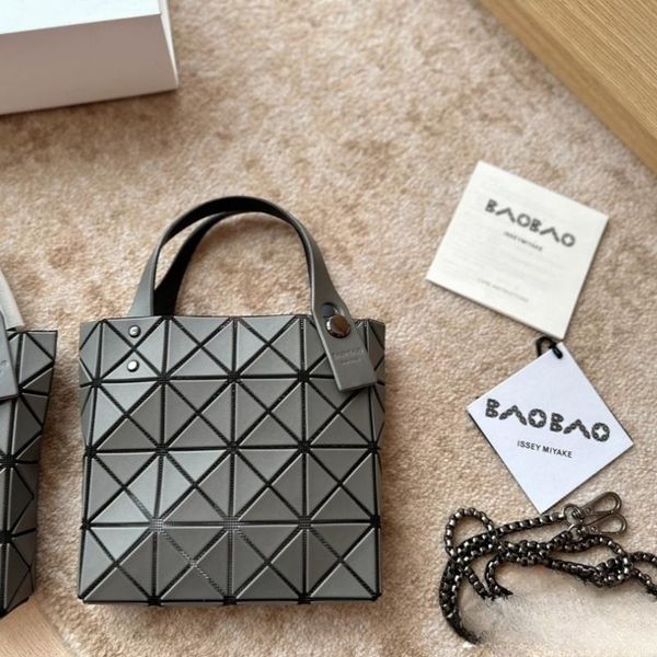 

mini shopping bag issey baobao tote designer ladies original totes shoulder bag fashion luxury summer popular large capacity shoulder bag mi