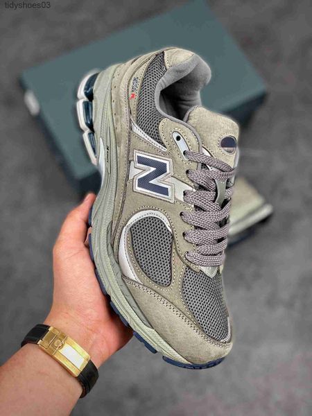 

nb2002 men's sports shoes low mesh women's casual shoes 2002r men's shoes, Black