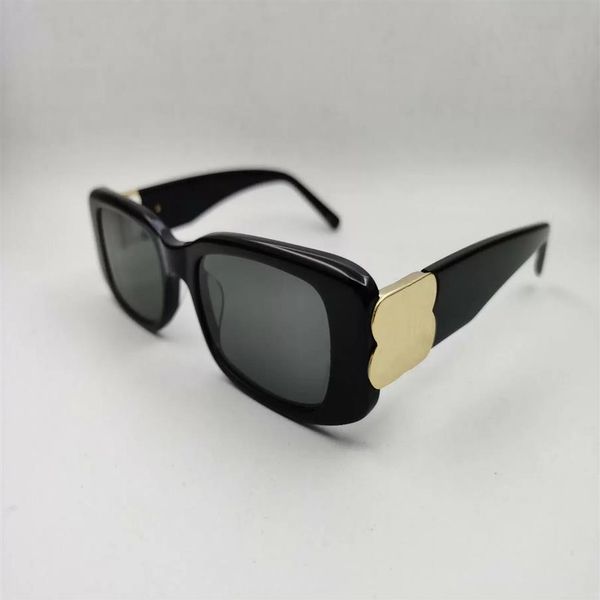 

luxury rectangle women sunglasses fashion womens brand deisnger full frame uv400 lens summer style big square come wit230r, White;black