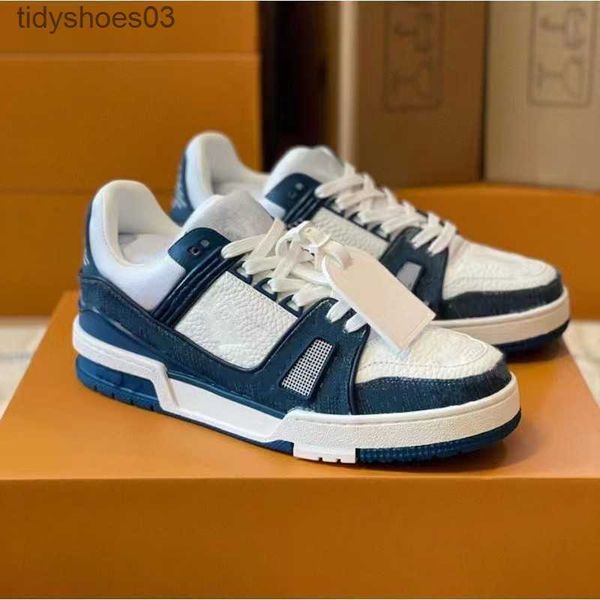 

version 2023 lvity trainer white cement little white shoes female black and white panda shoes leisure couple sports