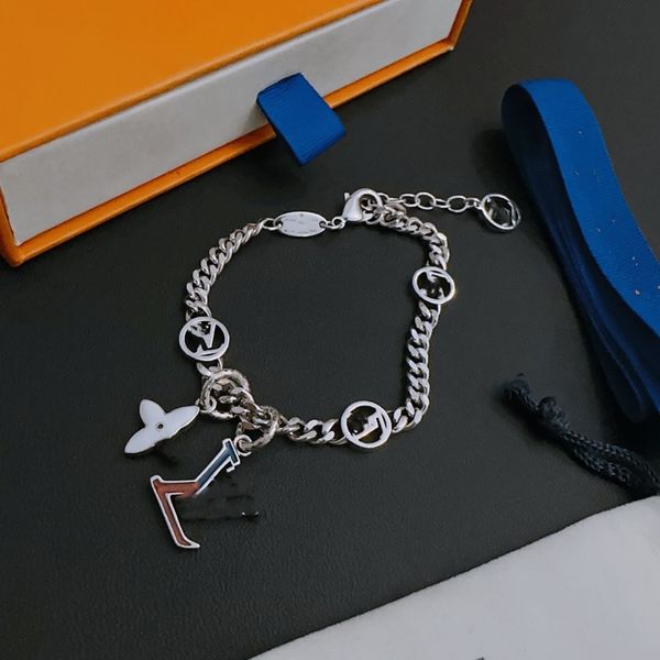 

2023 various popular designer classics luis exquisite love bracelet women gold bracelets vuttonity chain fashion personality hip-hop al1, Golden;silver