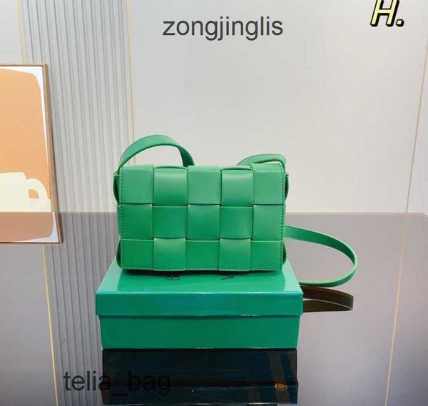 

fashion crossbody 2023 bags shoulder cassette designer leisure venetaas bottegaas women's bag woven han 9hl5