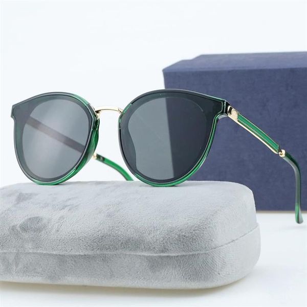 

2022 designers sunglasses luxury sunglasses stylish fashion polarized for mens woman glass uv400 with box271c, White;black