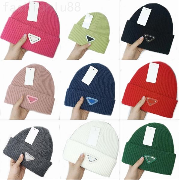 

mens beanie hat triangle skull caps exquisite fashion modern ladies letter bonnet luxe knitted designer hat winter solid color smooth soft, Blue;gray