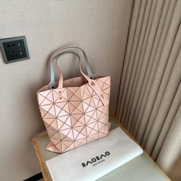 

shopping bag issey baobao tote designer ladies original totes shoulder bag fashion luxury summer popular large capacity shoulder bag miyake