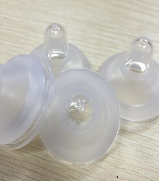 

wide mouth liquid silicone pacifier pacifiers baby feeding03743427