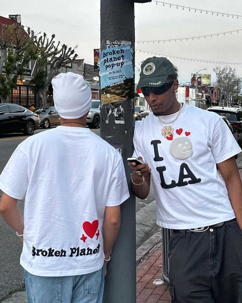 

broken planet i love la t-shirt puff print foam printed t-shirt short sleeved, White;black