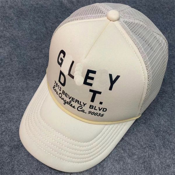 

yy2023 designer men's baseball cap fashion men's cap graffiti hat printed alphabet ball cap trucker cap women's summer visor, Blue;gray
