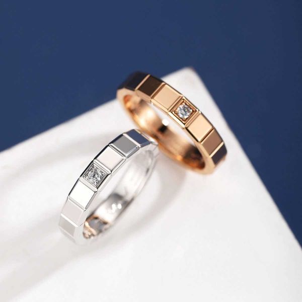 

fashion designer half diamond v gold chopin ice block ring cnc single rose tail couple, Silver