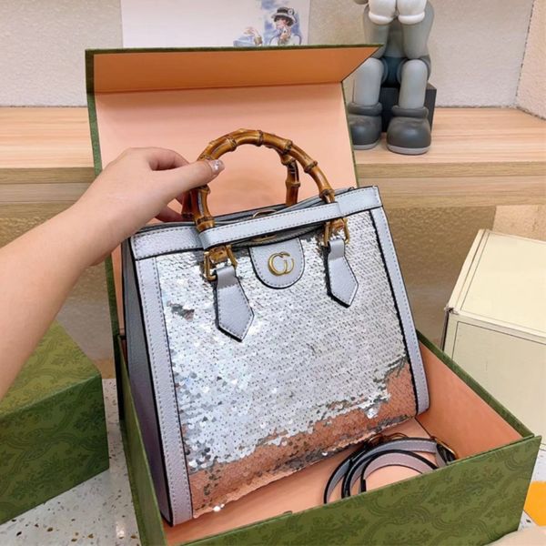 

2023 glittering bamboo shoulder bags designer bag crossbody tote bag woman travel totes purses handbag leather shiny sequins 5a