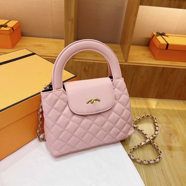 

designer channel bag middle diamond chain underarm shoulder crossbody bag ahion handbags genuine leather handbags for women pink