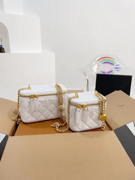

2023 summer new fashion design women's diamond small golden ball square mini red bag classic versatile chain bag