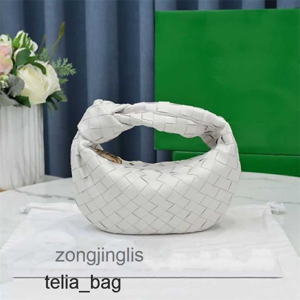 

bottegaas totes bag designer handbags venetaas s 2023bv sheepskin mini woven women's portable knotting leather versatile and s is1f