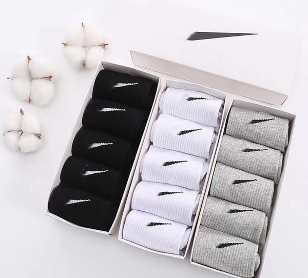 

black and white medium cylinder four seasons solid color sports socks running basketball training socks nk men women ing