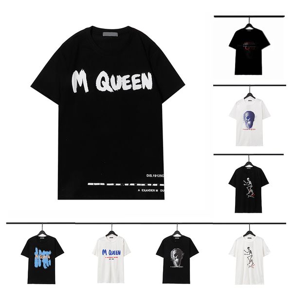 

2023 t-shirts designers mens mcqueen mens womens tees letter pattern man s casual chest letter shirt luxurys clothing street shorts sleeve, White;black