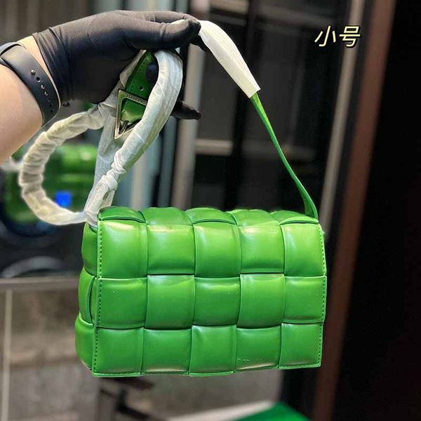

designer cassettes handbag fashion woman braided tofu crossbody bags leather flap pack women small shoulder purse hasp bags chest ladies wai
