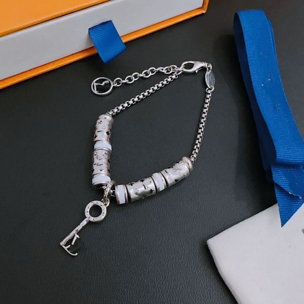 

various popular designer classics luis exquisite love bracelet women gold bracelets vuttonity chain fashion personality hip-hop al1i, Golden;silver