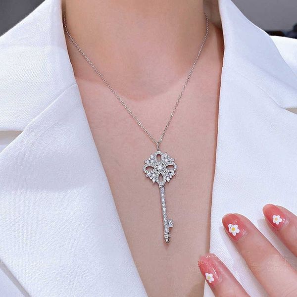 

luxury tiffay high edition sunflower key necklace female heart crown iris full diamond sweater chain long, Black