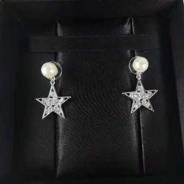 

brand designer miumiu fashion earrings new pearl star crystal stylish and simple style five point female valentine's gifts accessories, Golden