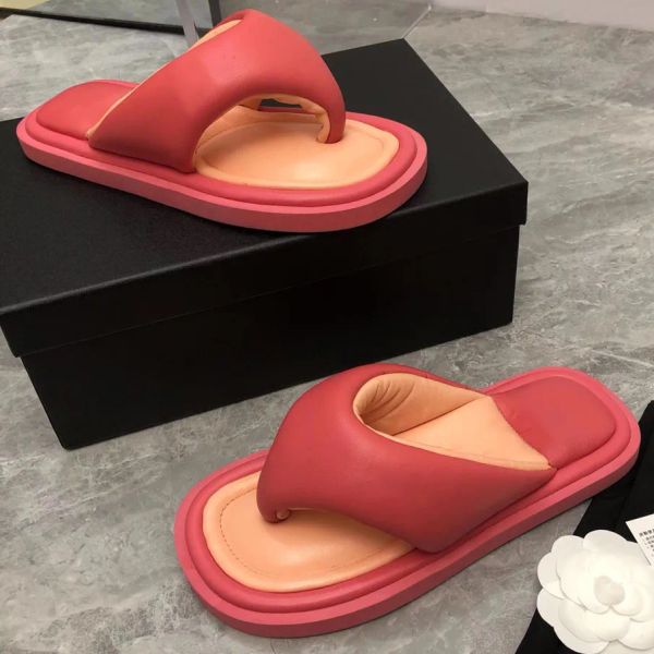 

designer candy color slippers summer bread flip-flops sandal comfort slides luxury women sandal fashion flat bottom leisure beach shoes slip, Black